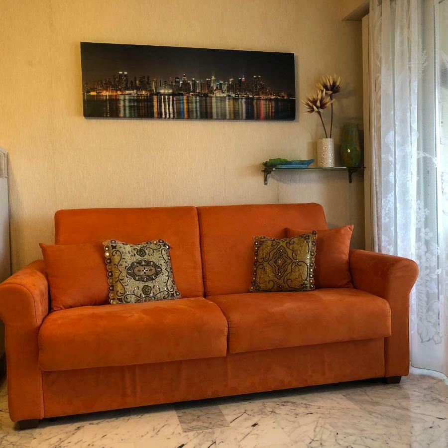 Апартаменты Le Vina Del Mar Bloc B Ментона Экстерьер фото